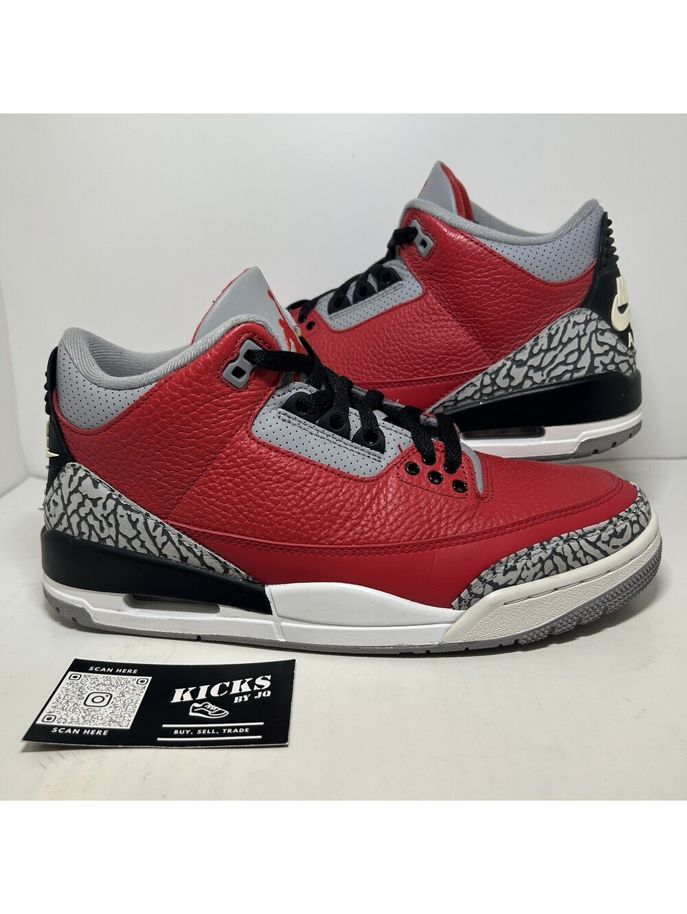 Air Jordan 3 Retro SE Unite Chicago - Size 8.5 OG ALL - (CK5692-600)